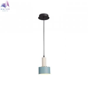 000000745321.jpg